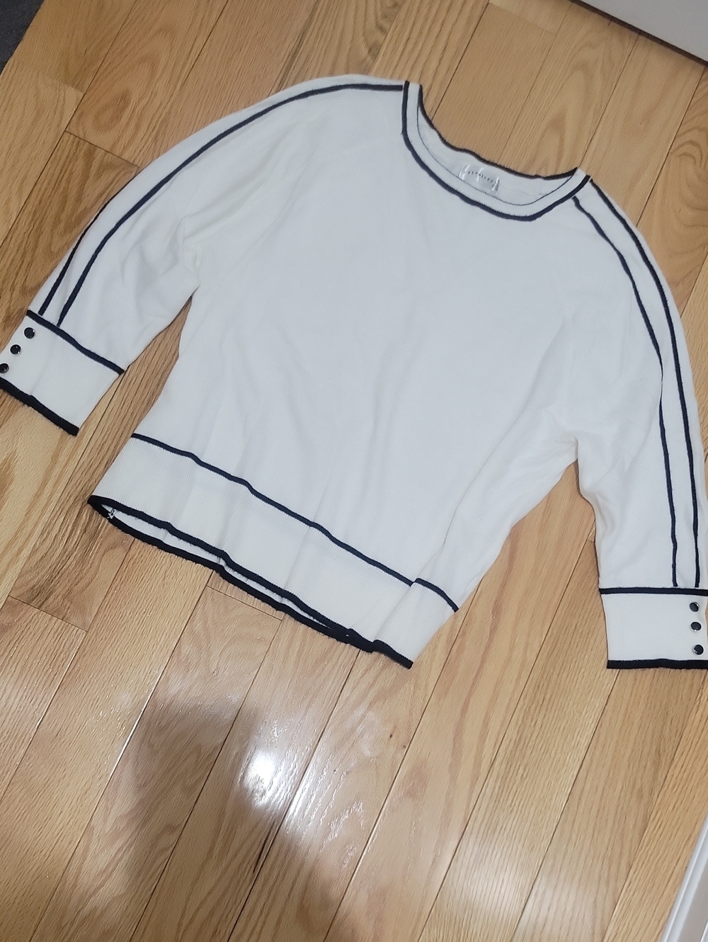 White Crewneck Sweater Top with Black Trim